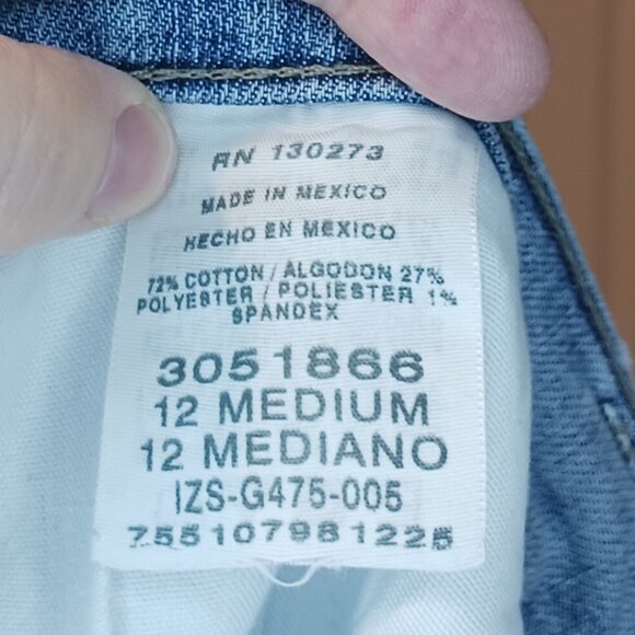 #284 3/$18 - Lee Blue Relaxed Fit at the Waist Jeans Size 12 - Picture 6 of 9